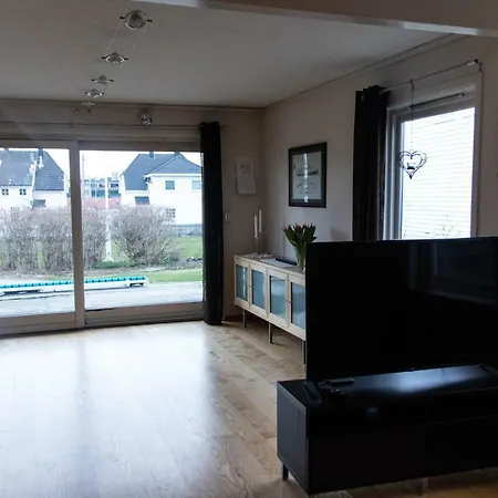Big And Nice House Sentral In * Kristiansand