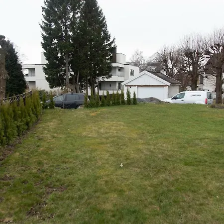 Big And Nice House Sentral In